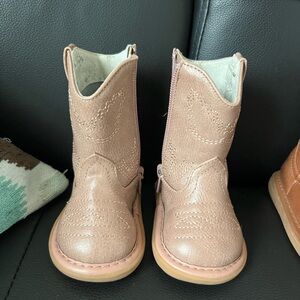 Baby girl boots